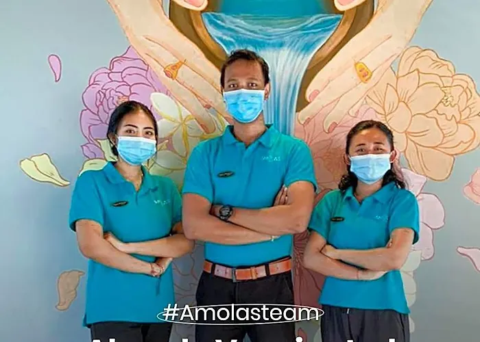 Amolas Canggu, Balinese Muralism ホテル バリ島